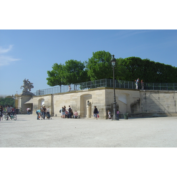 Picture France Paris Garden of Tuileries 2007-05 247 - Tours Garden of Tuileries