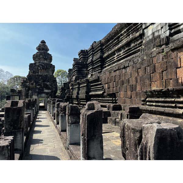 Picture Cambodia Siem Reap Baphuon 2023-01 30 - Tours Baphuon