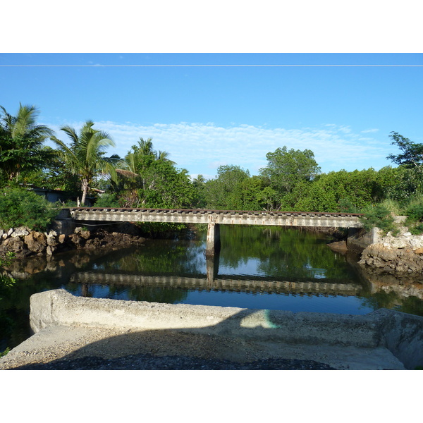 Picture Fiji Nadi to Sigatoka road 2010-05 18 - History Nadi to Sigatoka road