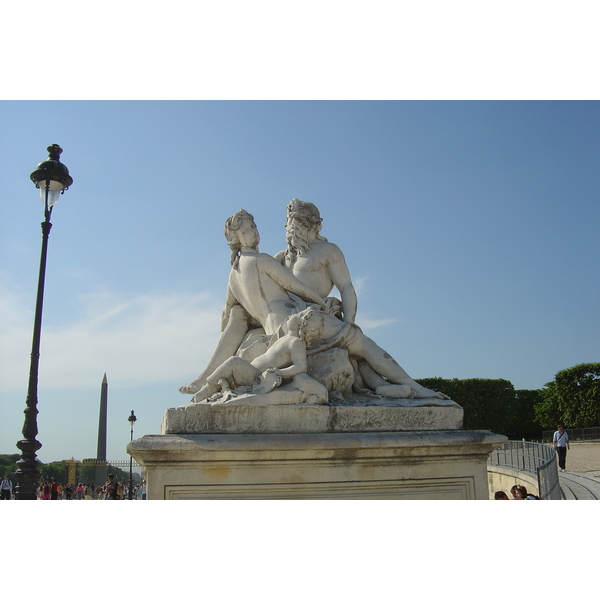 Picture France Paris Garden of Tuileries 2007-05 192 - Around Garden of Tuileries