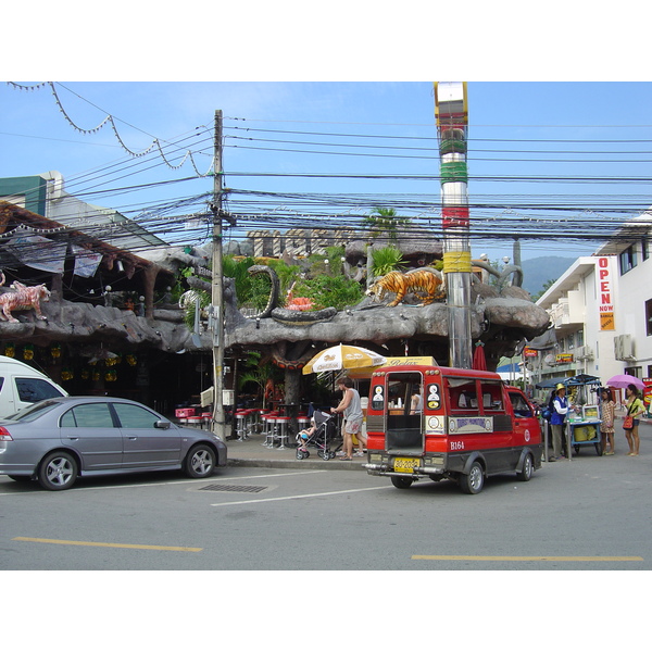 Picture Thailand Phuket Patong Walking Street 2005-12 8 - Around Walking Street