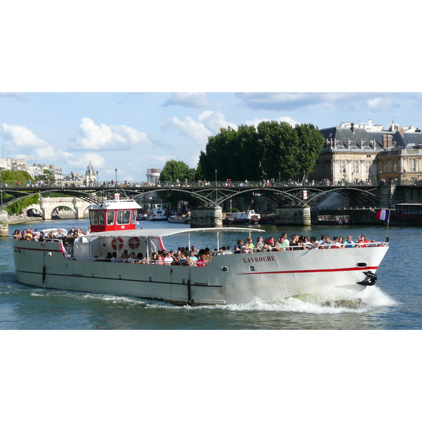 Picture France Paris The Bridges of Paris 2007-07 27 - History The Bridges of Paris