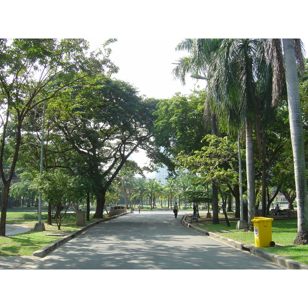 Picture Thailand Bangkok Lumpini Park 2005-12 3 - Tours Lumpini Park