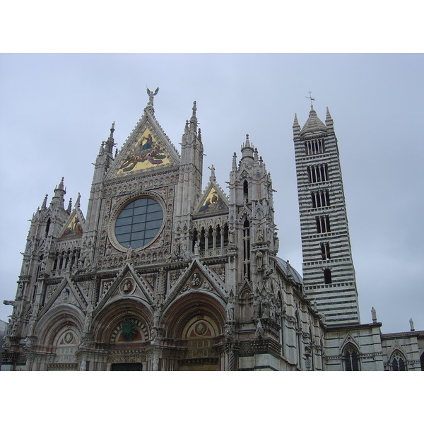 Picture Italy Siena 2004-03 34 - Discovery Siena