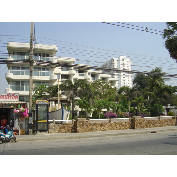 Picture Thailand Jomtien Beach 2005-01 38 - Discovery Jomtien Beach