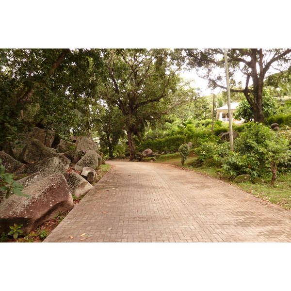 Picture Seychelles La Digue 2011-10 1 - Tour La Digue