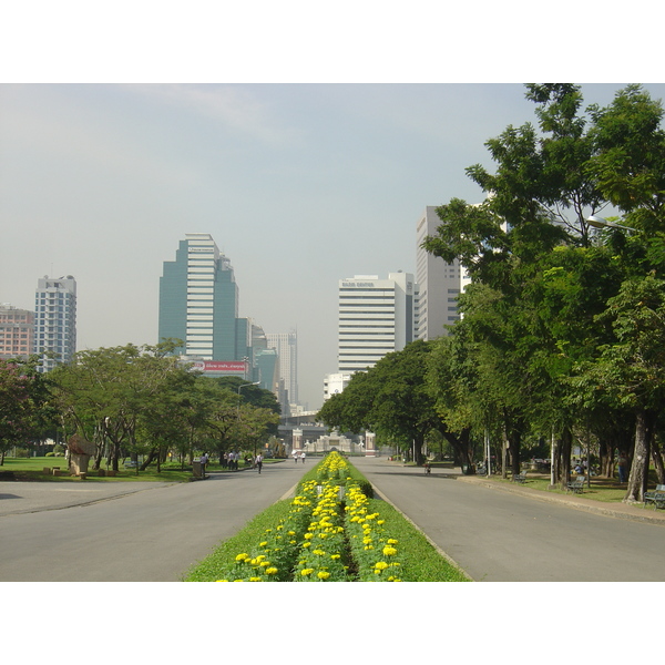 Picture Thailand Bangkok Lumpini Park 2005-12 34 - Journey Lumpini Park