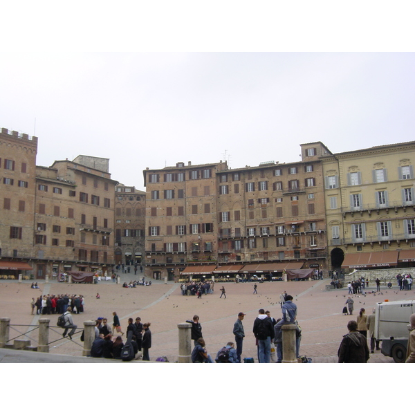 Picture Italy Siena 2004-03 46 - Recreation Siena