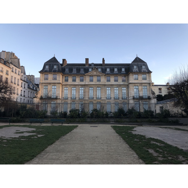 Picture France Paris Picasso Museum 2017-12 45 - Center Picasso Museum