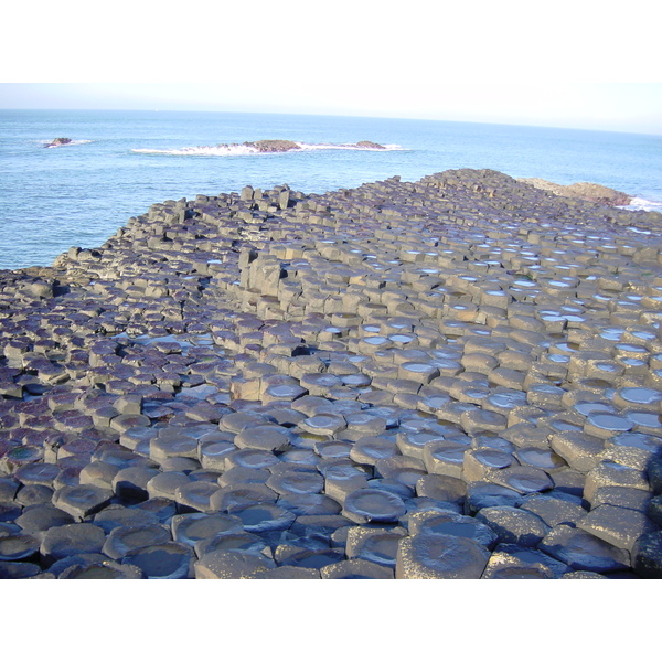 Picture North Ireland Giant's Causeway 2001-02 17 - Around Giant's Causeway