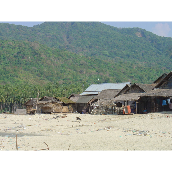 Picture Myanmar Maungmagan beach 2005-01 38 - Journey Maungmagan beach