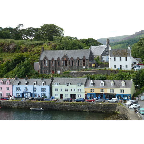 Picture United Kingdom Skye Portree 2011-07 30 - History Portree