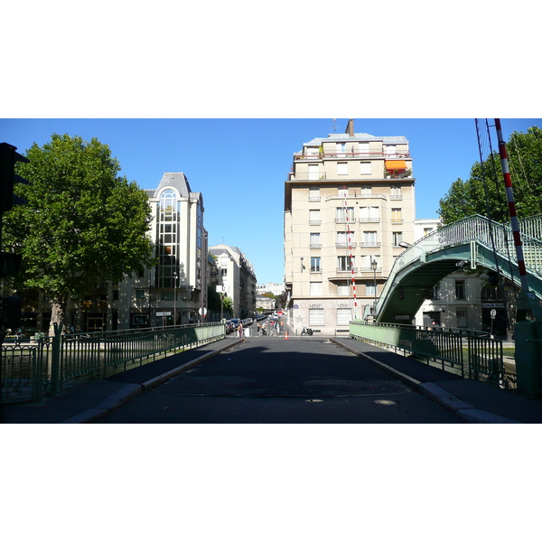 Picture France Paris Canal St Martin 2007-08 24 - Around Canal St Martin