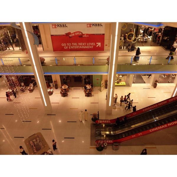 Picture United Arab Emirates Dubai The Dubai Mall 2009-12 11 - History The Dubai Mall