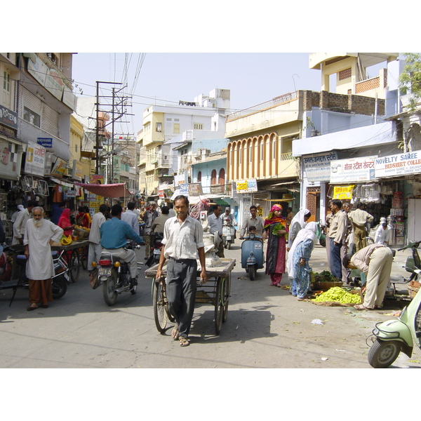 Picture India Udaipur 2003-05 22 - Center Udaipur