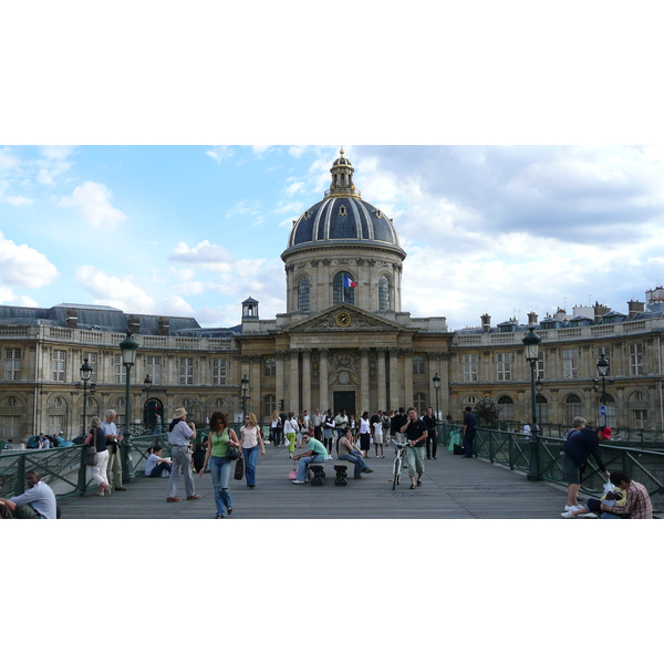 Picture France Paris The Bridges of Paris 2007-07 10 - Center The Bridges of Paris