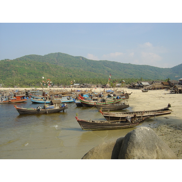 Picture Myanmar Maungmagan beach 2005-01 24 - Tours Maungmagan beach