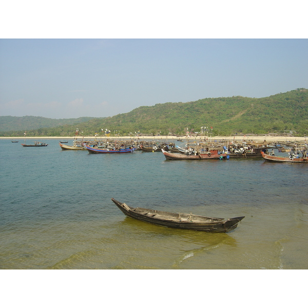 Picture Myanmar Maungmagan beach 2005-01 34 - Tours Maungmagan beach