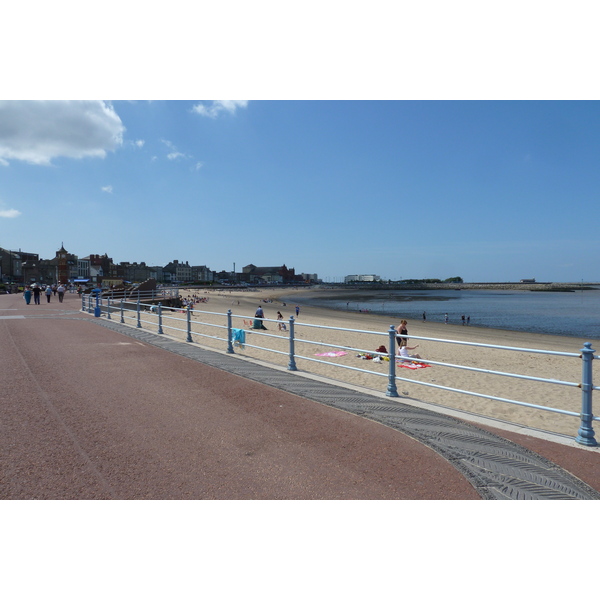 Picture United Kingdom Morecambe 2011-07 3 - Center Morecambe