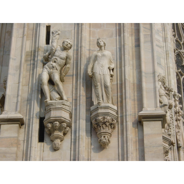 Picture Italy Milan Duomo 2001-10 13 - Discovery Duomo