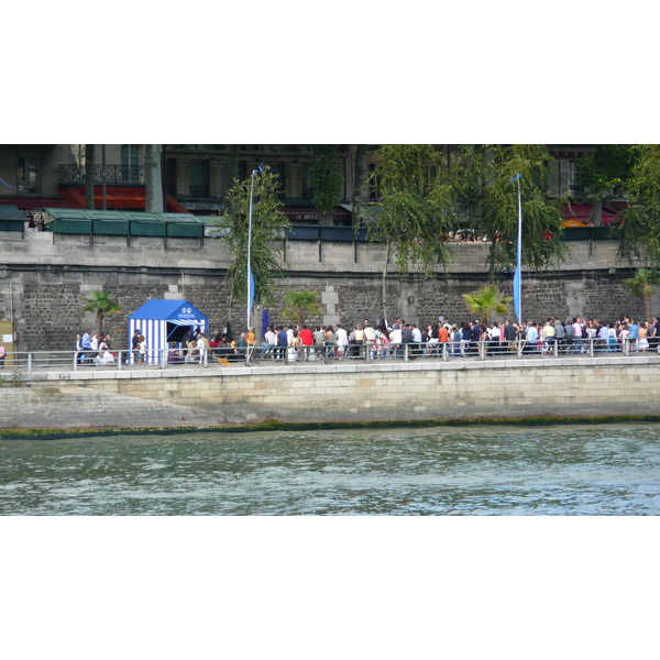 Picture France Paris La seine banks 2007-07 0 - Journey La seine banks