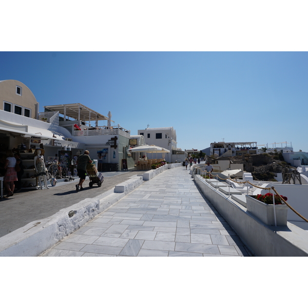 Picture Greece Santorini Oia 2016-07 76 - Around Oia