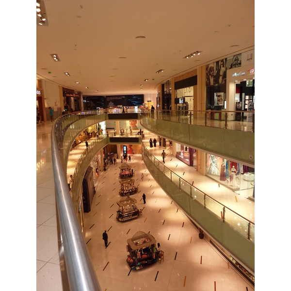 Picture United Arab Emirates Dubai The Dubai Mall 2009-12 24 - Around The Dubai Mall