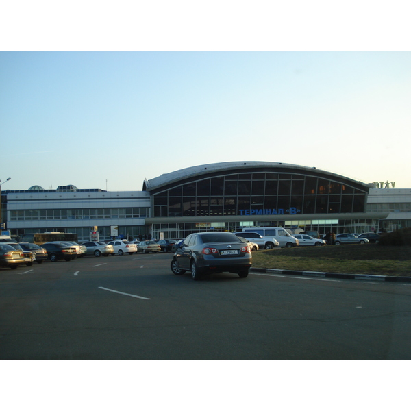 Picture Ukraine Borispol Airport 2007-03 4 - Discovery Borispol Airport