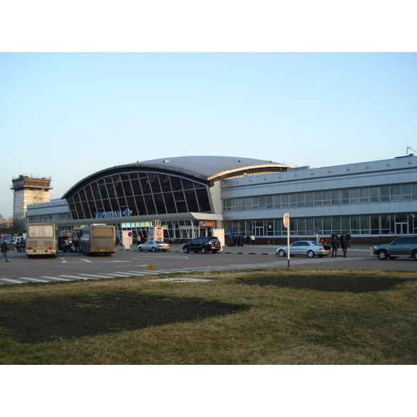 Picture Ukraine Borispol Airport 2007-03 1 - Journey Borispol Airport