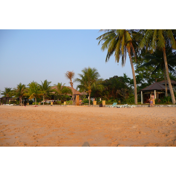 Picture Thailand Chonburi Sunshine beach 2008-01 23 - Tour Sunshine beach