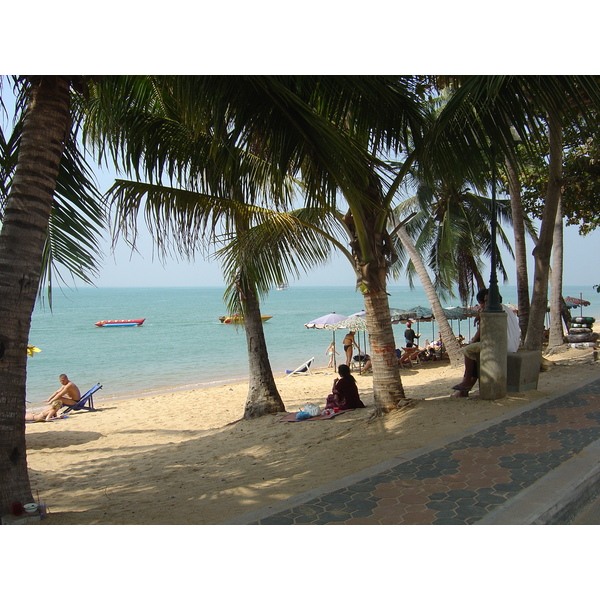 Picture Thailand Jomtien Beach 2005-01 112 - History Jomtien Beach