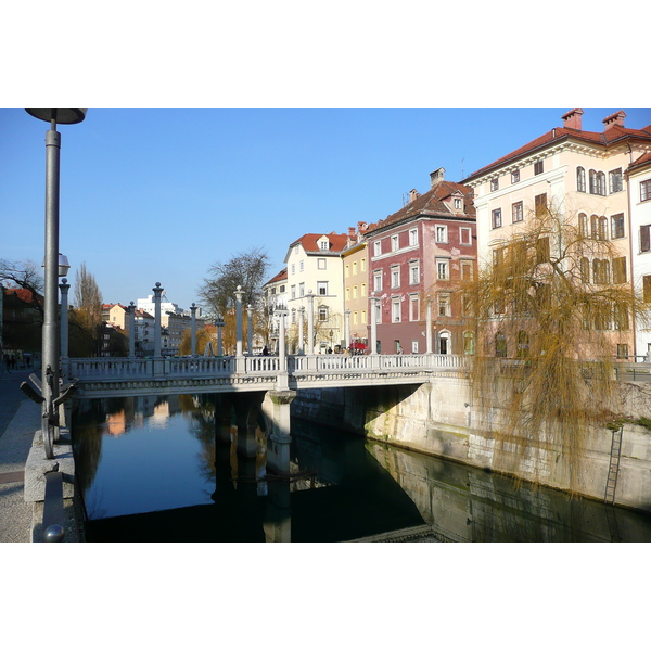 Picture Slovenia Ljubljana Historic Centre 2008-01 72 - Tour Historic Centre