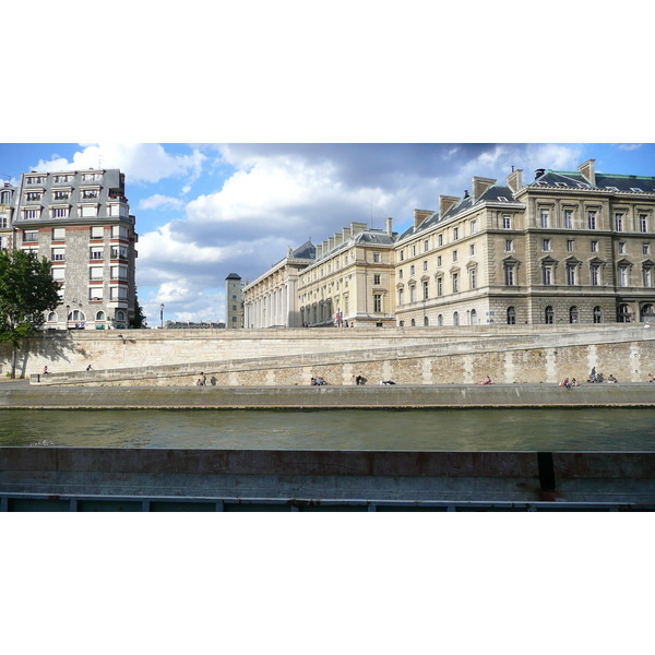 Picture France Paris La seine banks 2007-07 18 - Tour La seine banks