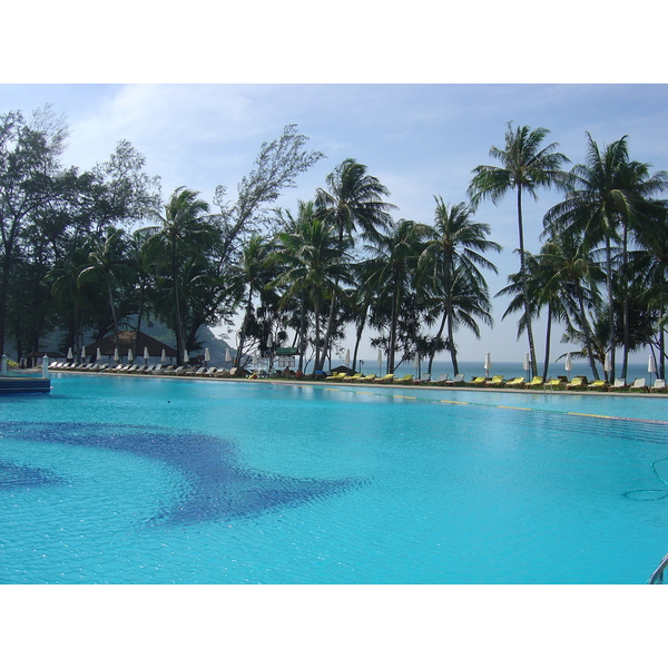 Picture Thailand Phuket Meridien Phuket Beach Hotel 2005-12 29 - Tours Meridien Phuket Beach Hotel