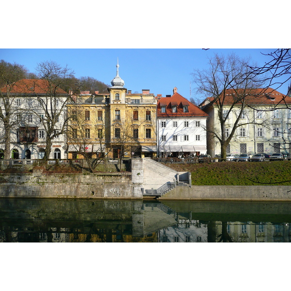 Picture Slovenia Ljubljana Historic Centre 2008-01 47 - Tour Historic Centre