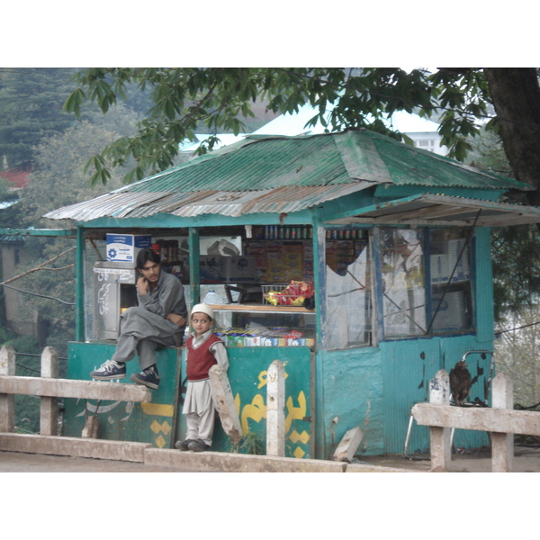 Picture Pakistan Murree 2006-08 22 - Discovery Murree