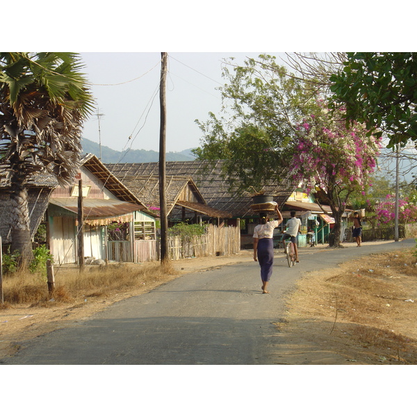 Picture Myanmar Maungmagan beach 2005-01 29 - Tours Maungmagan beach