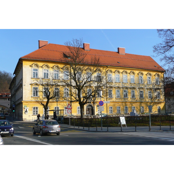 Picture Slovenia Ljubljana Historic Centre 2008-01 33 - Tour Historic Centre