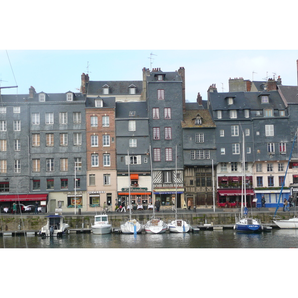 Picture France Honfleur 2008-10 73 - Center Honfleur