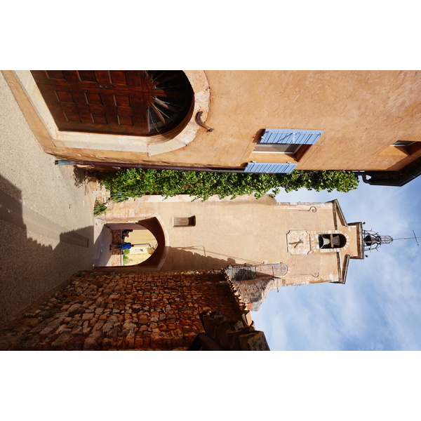 Picture France Roussillon 2017-08 36 - History Roussillon