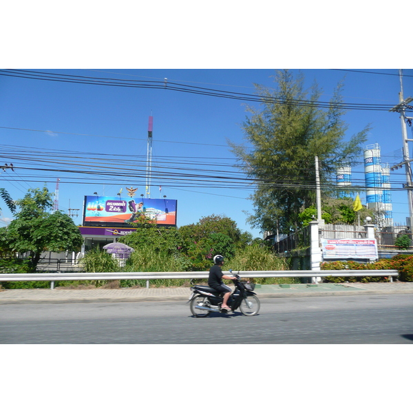 Picture Thailand Pattaya to Ko Samet road 2008-12 27 - Center Pattaya to Ko Samet road