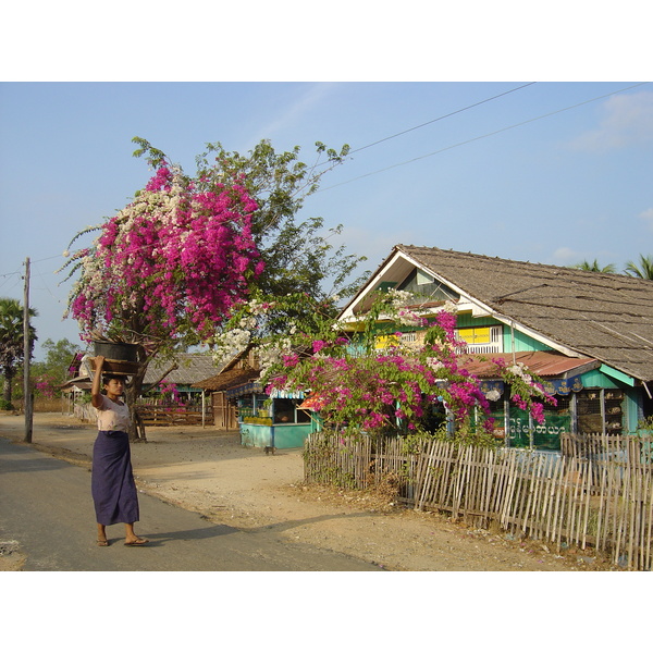 Picture Myanmar Maungmagan beach 2005-01 42 - Recreation Maungmagan beach