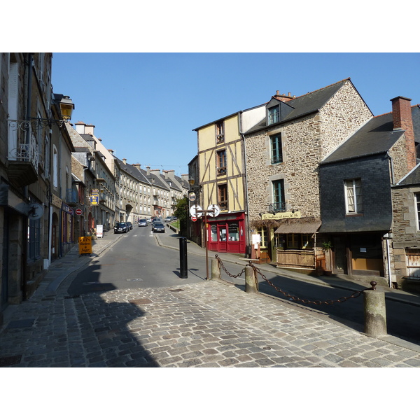 Picture France Fougeres 2010-04 125 - Tours Fougeres