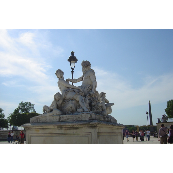 Picture France Paris Garden of Tuileries 2007-05 128 - History Garden of Tuileries