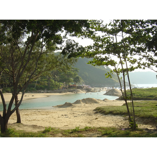 Picture Thailand Phuket Nai Harn Beach 2005-12 53 - Discovery Nai Harn Beach