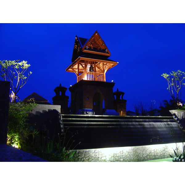 Picture Thailand Khao Lak Meridien Khao Lak Hotel By Night 2005-12 18 - History By Night