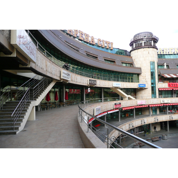 Picture Ukraine Kiev Arena city 2007-11 33 - Discovery Arena city