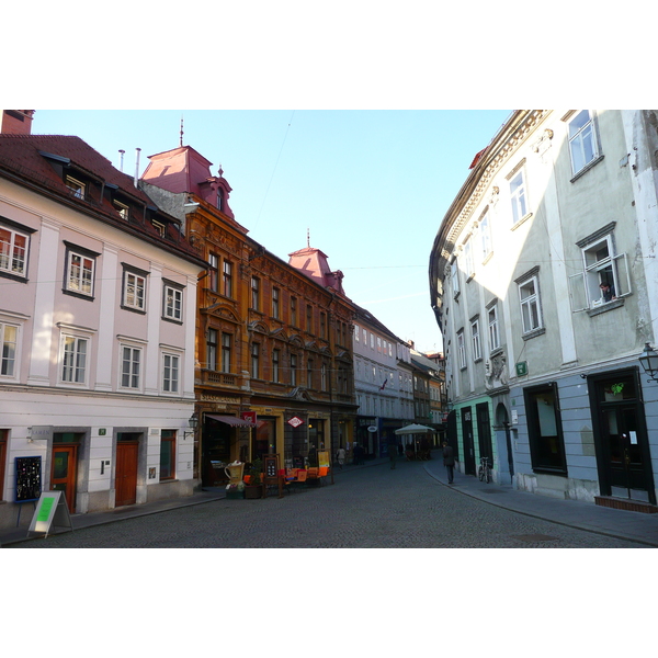 Picture Slovenia Ljubljana Historic Centre 2008-01 65 - Recreation Historic Centre