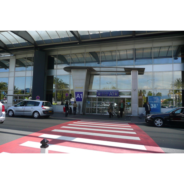 Picture France Nice Airport 2008-04 22 - Tours Nice Airport