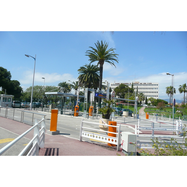 Picture France Nice Airport 2008-04 20 - Tours Nice Airport